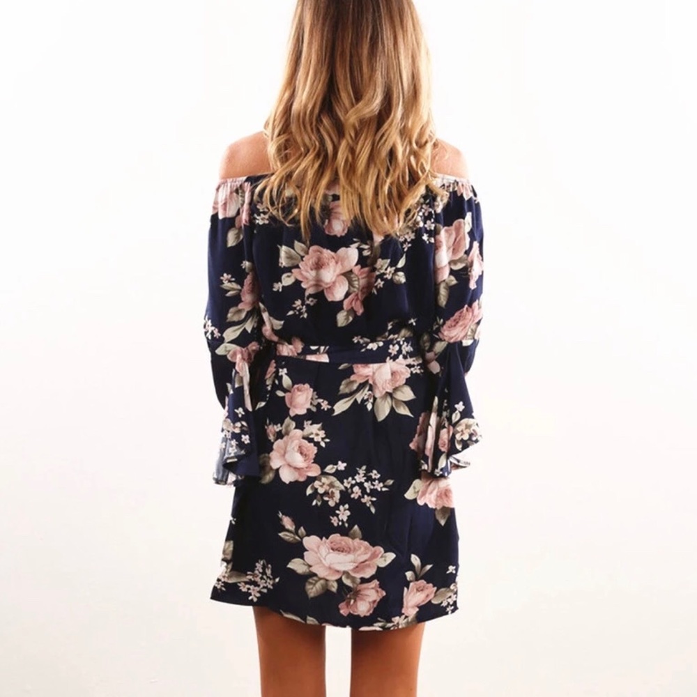 ❗️LAST❗️Off the shoulder blue floral dress - Picture 2 of 7